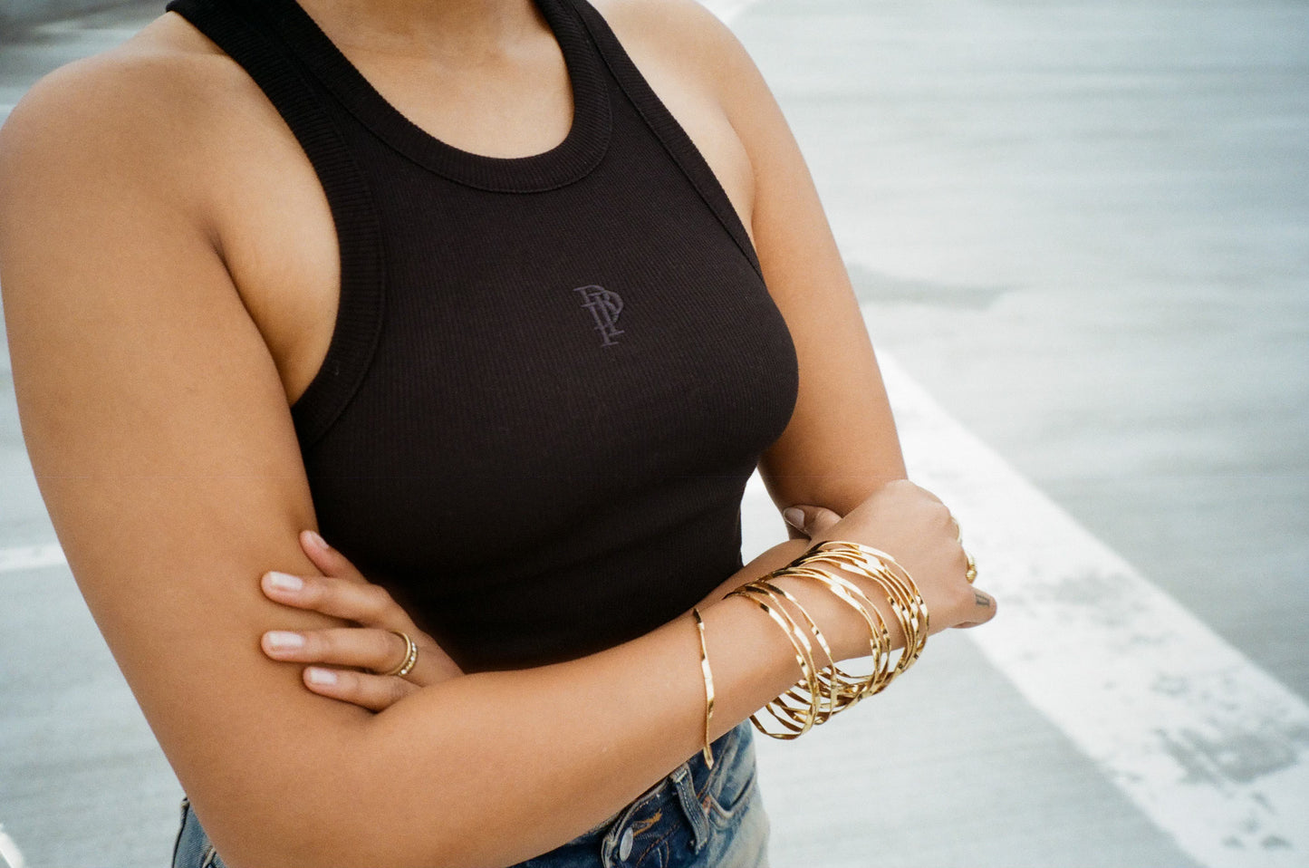 MERCH TANK .